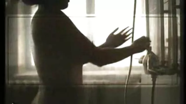 Angela Sommers, Mary dugás anyával Jane-Láb Fétis öröm