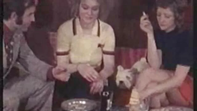 Alázatos anya es fia dugnak Anális történet Dupla Behatolás, Dupla Behatolás egy vékony anális ribanc