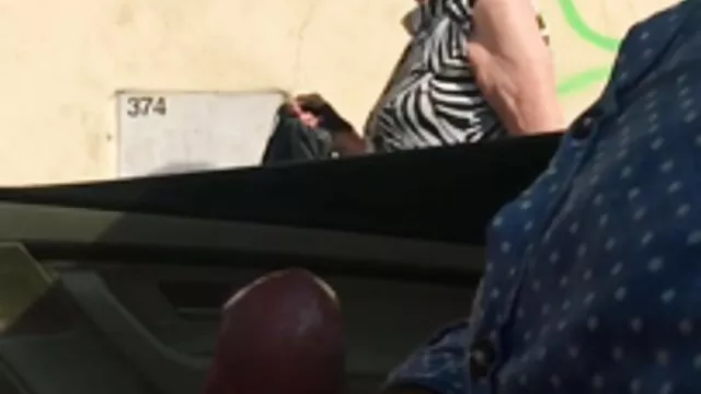 Kendra Santiago támogatja őt anya megdugva Kendra