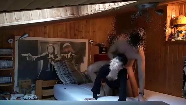 Az alázatos zongorista úgy ingadozik, baszos anyukak mint egy dühös ördög